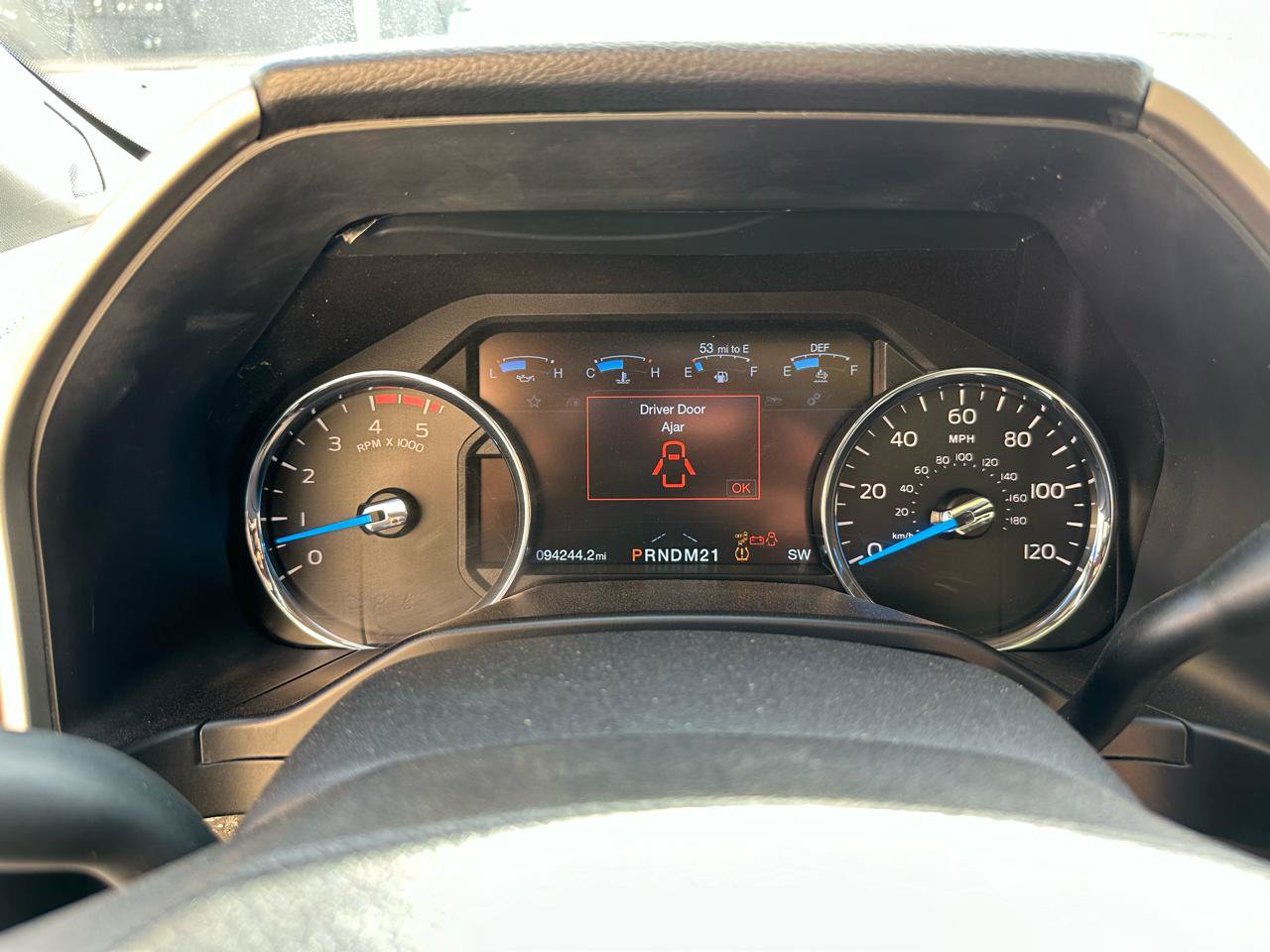 Used 2017 Ford F250 Lariat w/ Lariat Ultimate Package AWD/4WD image 15