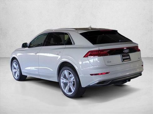 Used 2023 Audi Q8 Premium AWD/4WD image 8