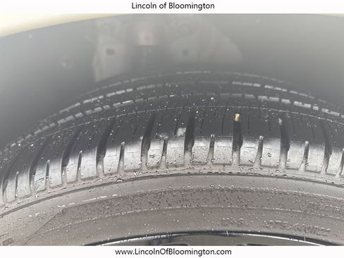 Certified 2025 Lincoln Aviator Black Label image 15