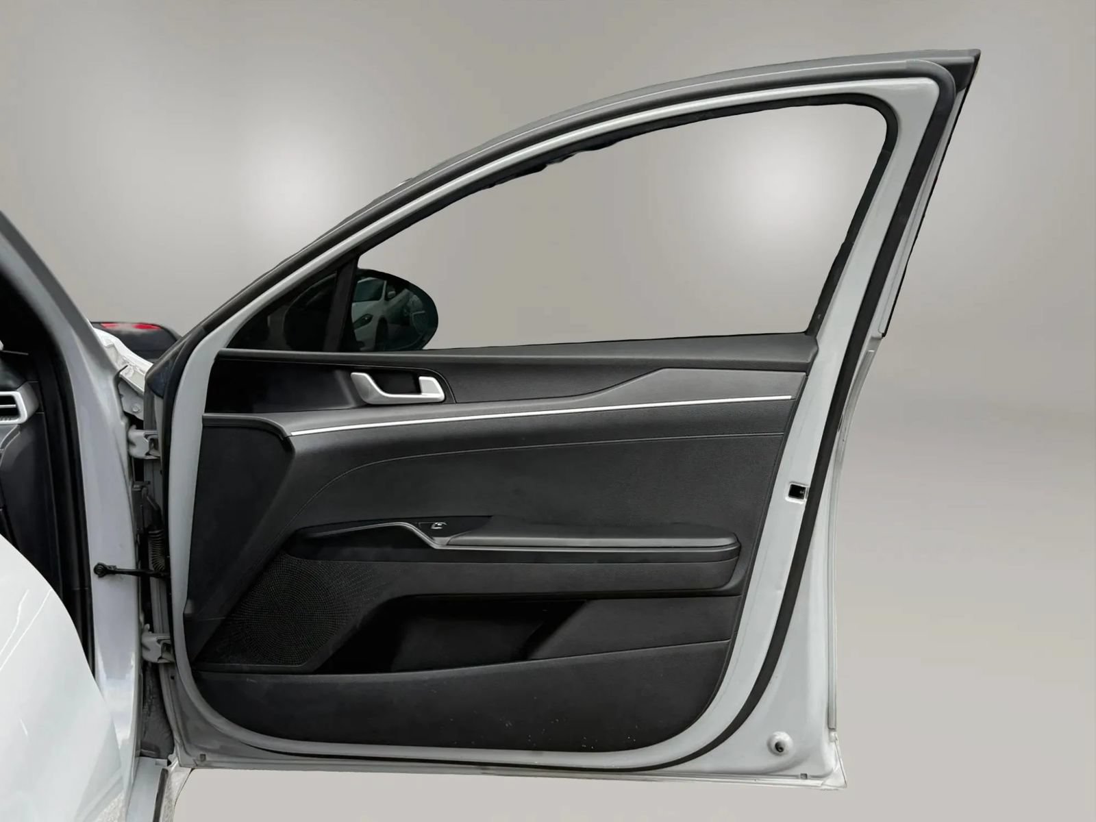 Used 2021 Kia K5 GT-Line w/ GT-Line FWD Premium Package image 17