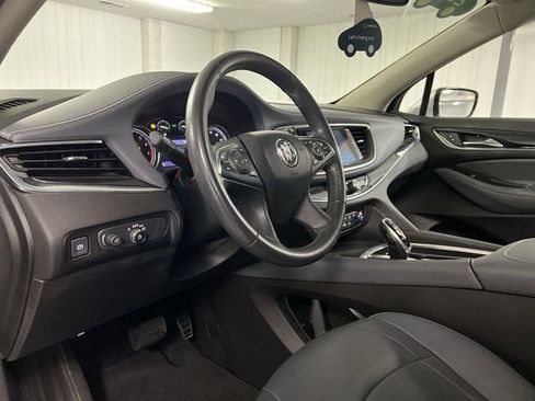Certified 2021 Buick Enclave Essence w/ Sport Touring Edition image 10