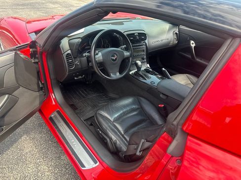 Used 2008 Chevrolet Corvette Coupe w/ Preferred Equipment Group RWD image 23
