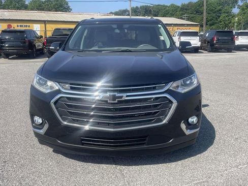 Used 2020 Chevrolet Traverse LT FWD image 10