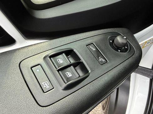 Used 2025 RAM ProMaster 2500 w/ Convenience Group FWD image 36
