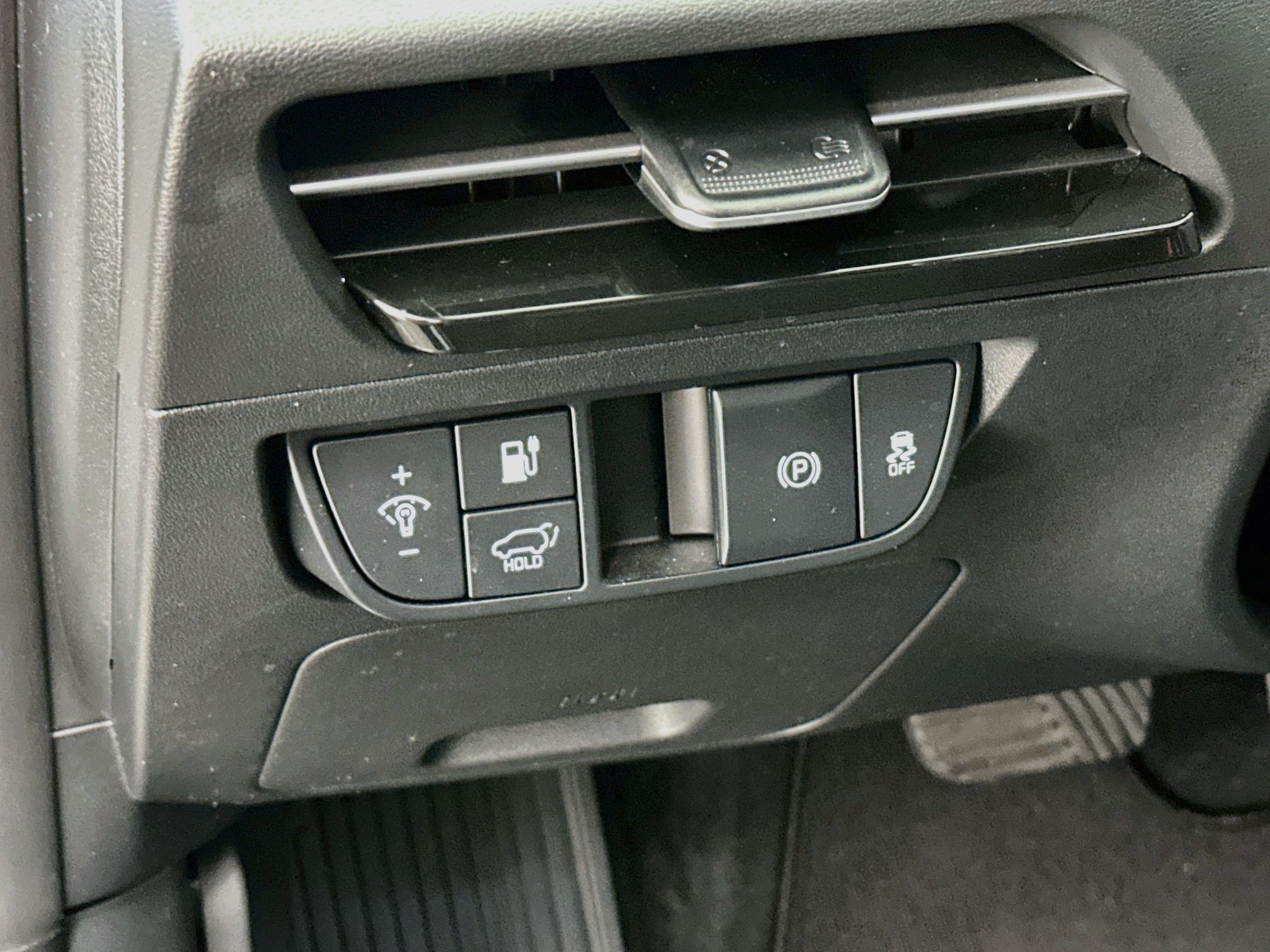 Used 2024 Kia EV6 Wind AWD/4WD image 17