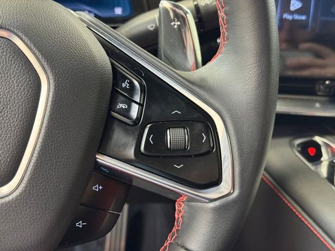 Used 2024 Chevrolet Corvette Stingray Coupe w/ Z51 Performance Package image 27