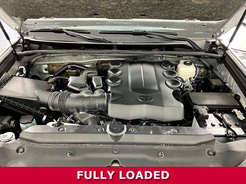 Used 2024 Toyota 4Runner SR5 Premium AWD/4WD image 29