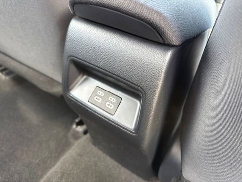 Certified 2024 Toyota Corolla LE image 21