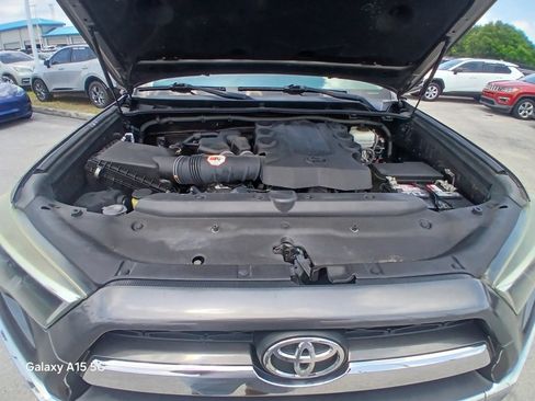 Used 2016 Toyota 4Runner Limited AWD/4WD image 24