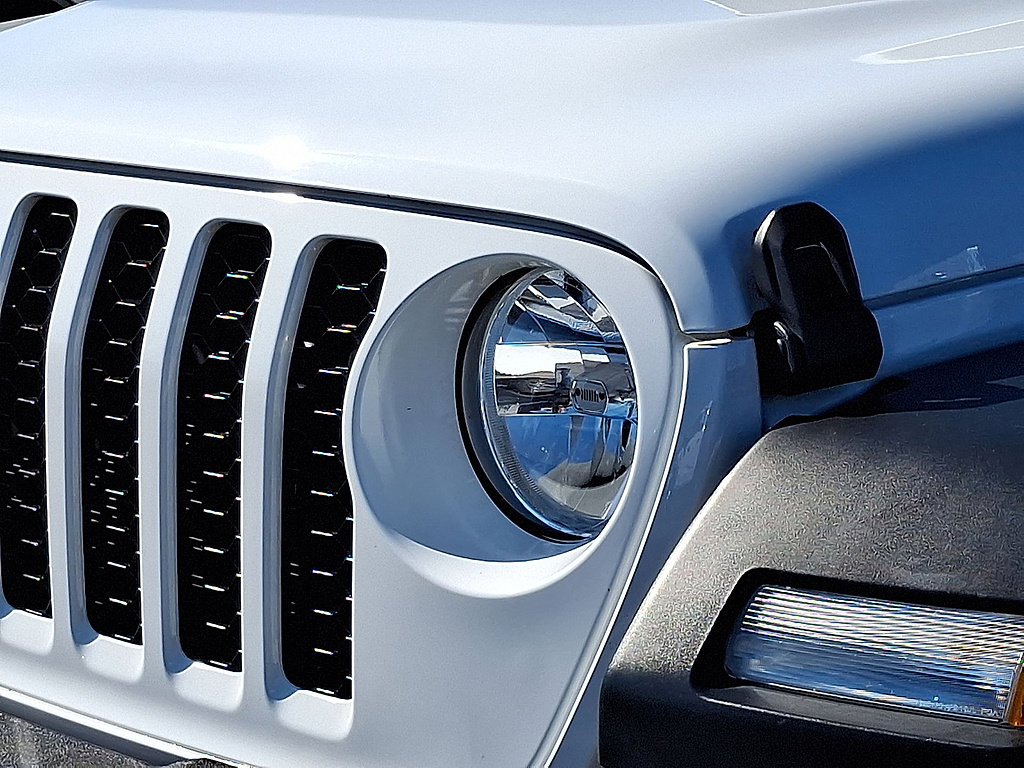 Used 2024 Jeep Wrangler Sport AWD/4WD image 34