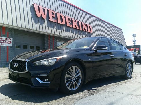 Used 2019 INFINITI Q50 Luxe w/ Essential Package (3.0T Luxe) AWD/4WD image 1