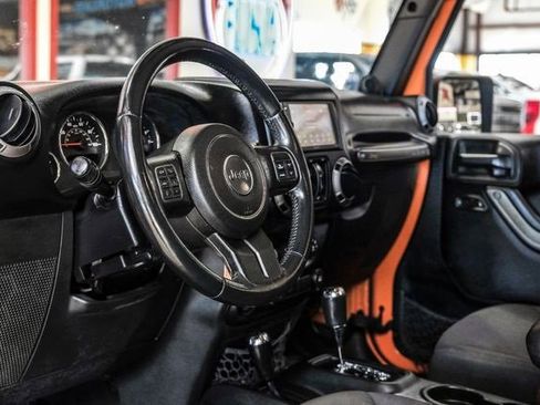 Used 2013 Jeep Wrangler Unlimited Sport image 5