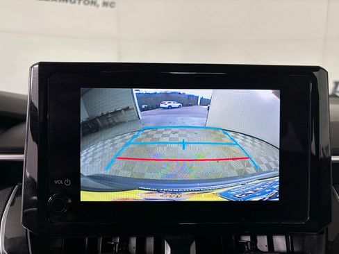 Used 2024 Toyota Corolla LE image 15