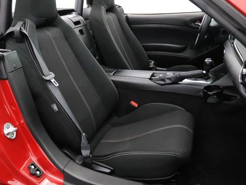 Used 2017 FIAT 124 Spider Classica RWD image 13