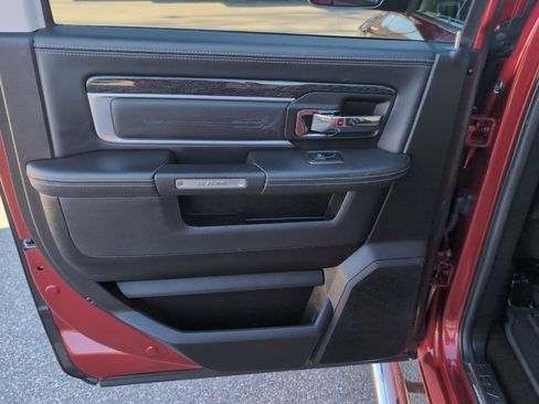 Used 2015 RAM 1500 Limited image 19