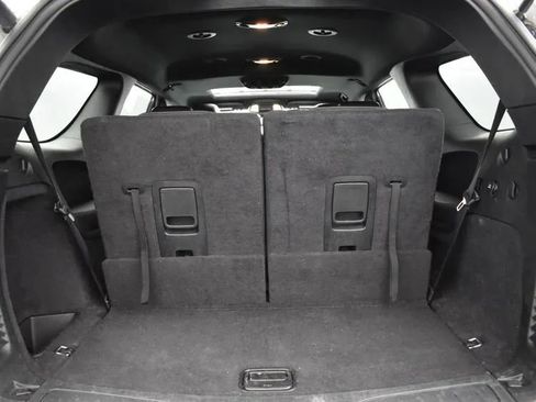 Used 2024 Dodge Durango GT image 16