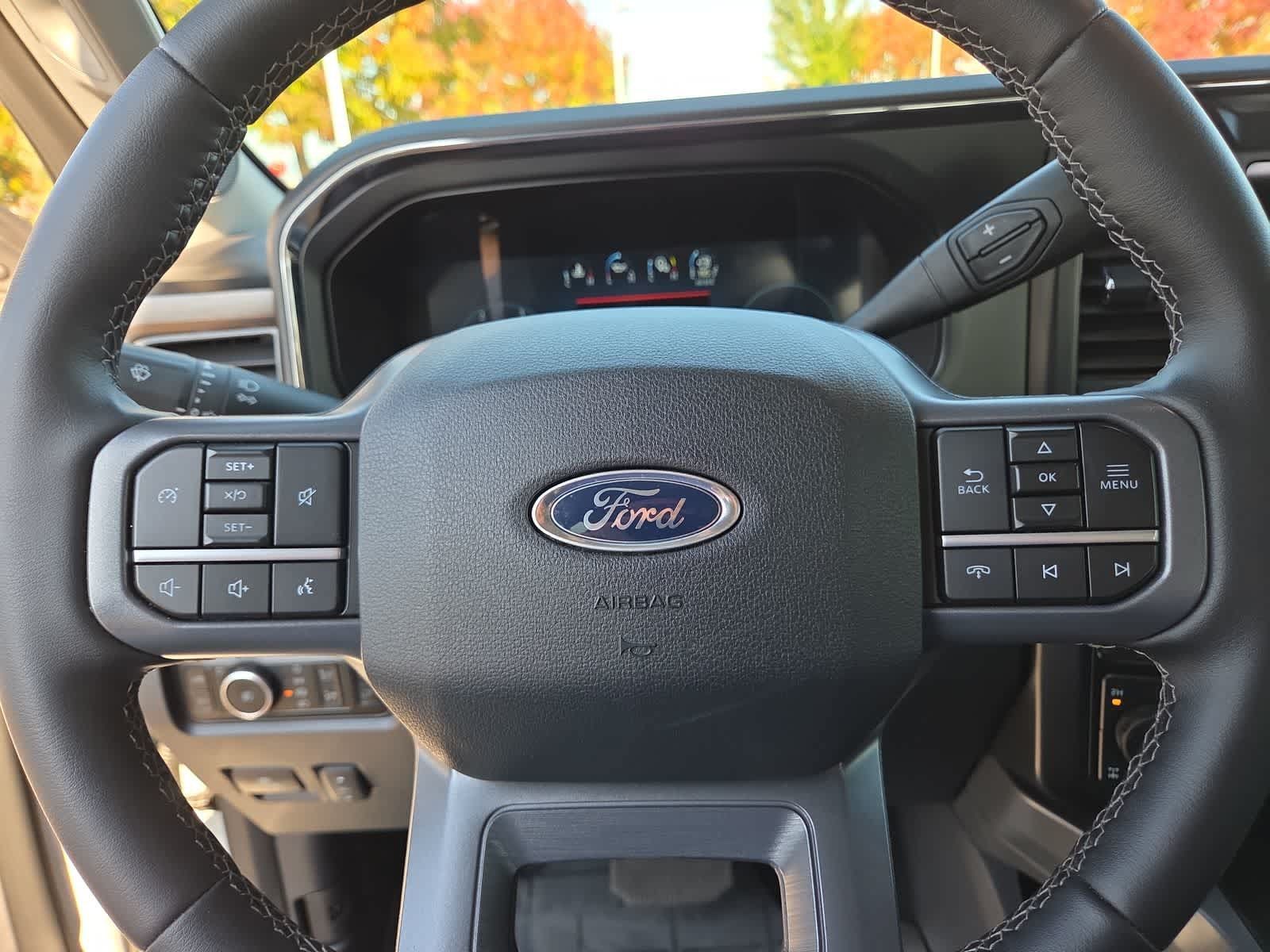 Used 2026 Ford F350 Lariat w/ FX4 Off-Road Package AWD/4WD image 23