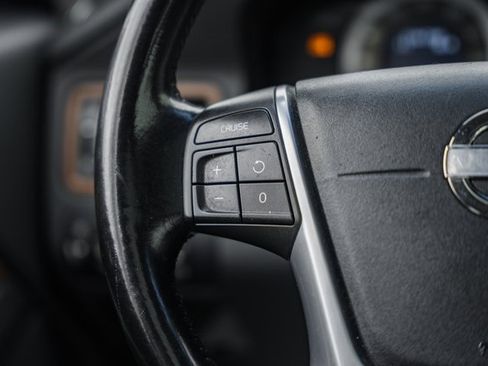 Used 2010 Volvo S80 3.2 image 26