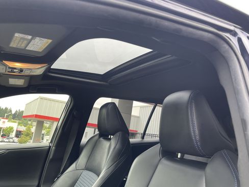 Certified 2019 Toyota RAV4 XSE AWD/4WD image 19