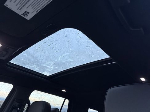 Used 2023 GMC Yukon Denali w/ LPO, Floor Liner Package image 31