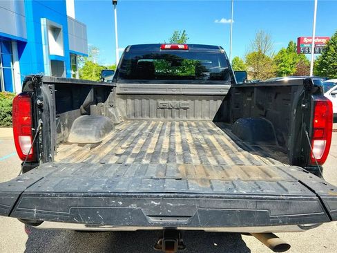 Used 2022 GMC Sierra 2500 SLE w/ SLE Convenience Package AWD/4WD image 8