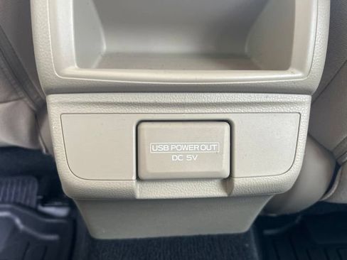 Used 2018 Subaru Outback 2.5i Premium AWD/4WD image 16