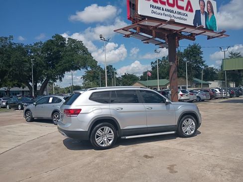 Used 2019 Volkswagen Atlas SE FWD image 6