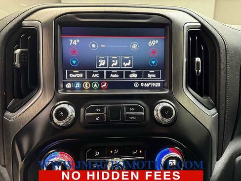 Used 2020 GMC Sierra 2500 Denali w/ Denali Ultimate Package image 25