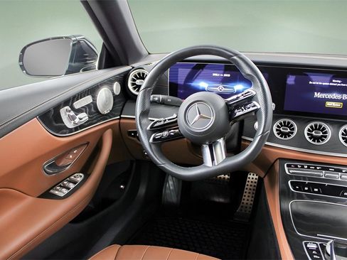 Used 2022 Mercedes-Benz E 450 Cabriolet image 14