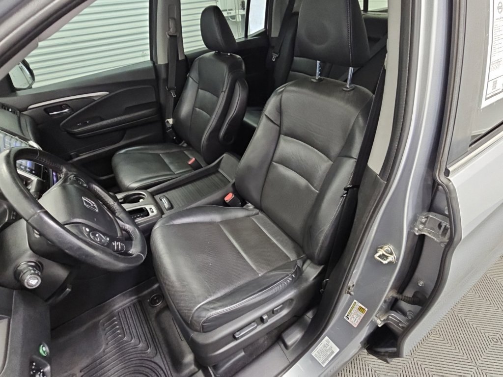 Used 2019 Honda Ridgeline RTL-T image 28