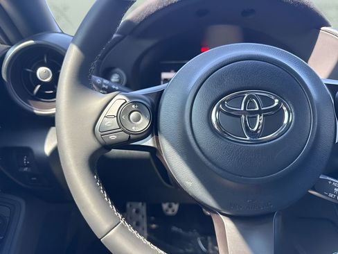 Used 2025 Toyota GR86 Premium w/ Performance Package RWD image 12