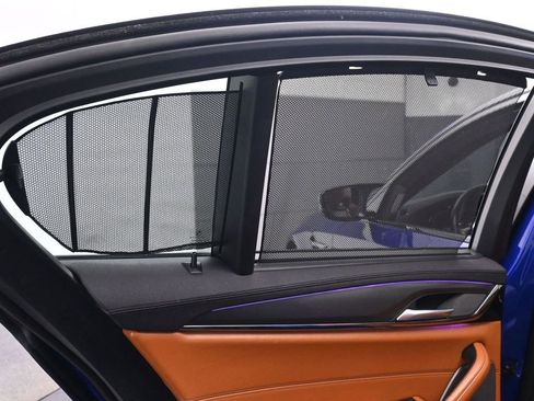 Used 2022 BMW M5 w/ Executive Package image 15