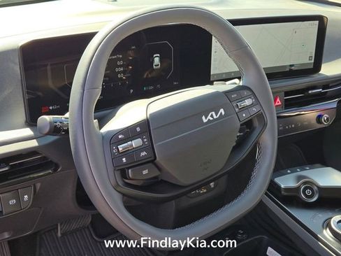 New 2025 Kia EV6 Light AWD/4WD image 15
