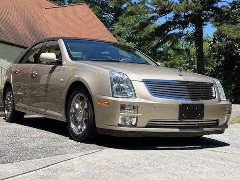 Used 2005 Cadillac STS w/ Preferred Equipment Group RWD image 15