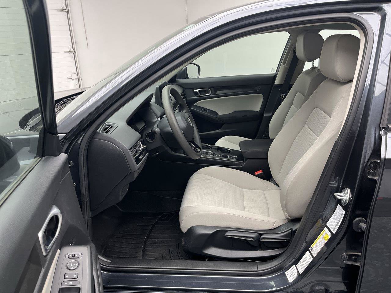 Used 2023 Honda Civic LX image 3