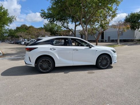 Used 2023 Lexus RX 500h F Sport w/ Accessory Package (K3) image 4