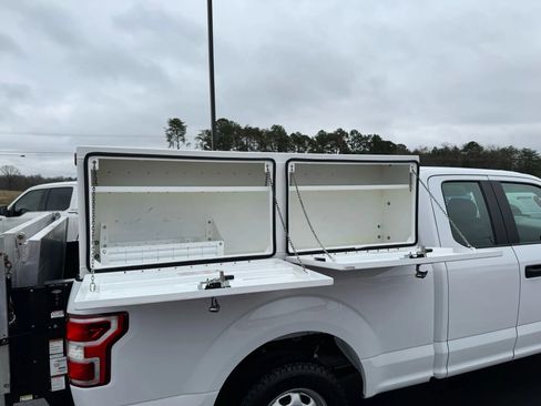 Used 2018 Ford F150 XL w/ Equipment Group 101A Mid image 14