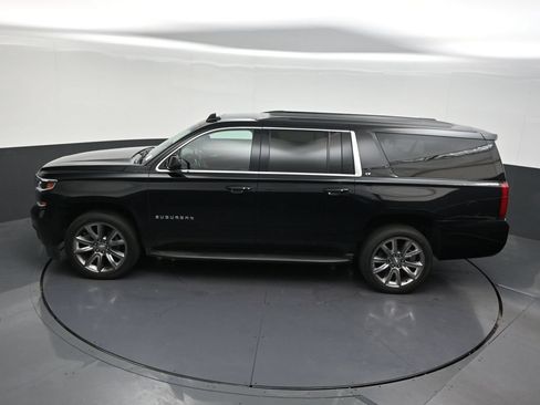 Used 2019 Chevrolet Suburban LT AWD/4WD image 16