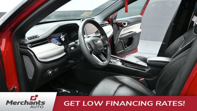 Used 2025 Jeep Compass Limited AWD/4WD image 17