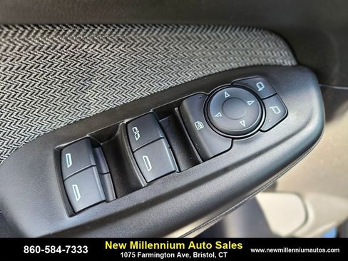 Used 2024 Chevrolet TrailBlazer LT image 17