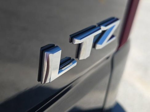 Used 2024 Chevrolet Silverado 1500 LTZ w/ LTZ Premium Package image 10