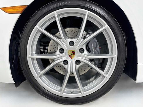 Certified 2025 Porsche 718 Boxster RWD image 29