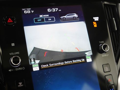 Used 2022 Subaru Outback Touring image 27