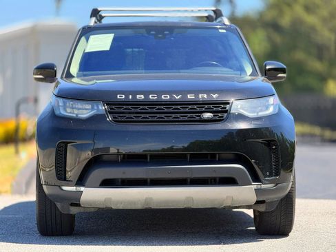 Used 2017 Land Rover Discovery HSE image 3