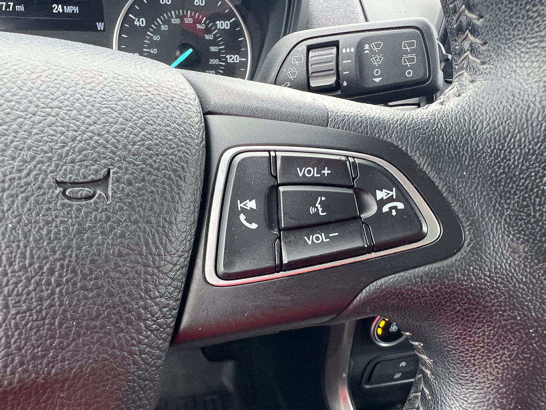 Used 2021 Ford EcoSport SES w/ Interior Protection Package AWD/4WD image 19