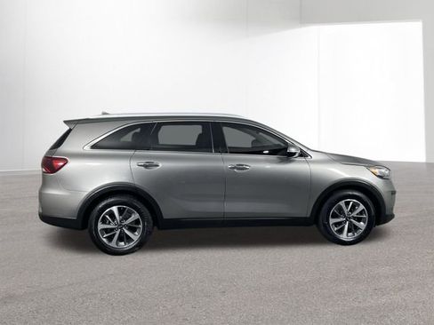 Used 2019 Kia Sorento EX image 42