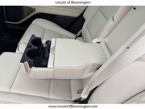 New 2026 Lincoln Nautilus Black Label w/ Jet Appearance Package image 31