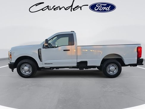 New 2026 Ford F250 XL w/ F-250 >10K GVWR Package RWD image 15