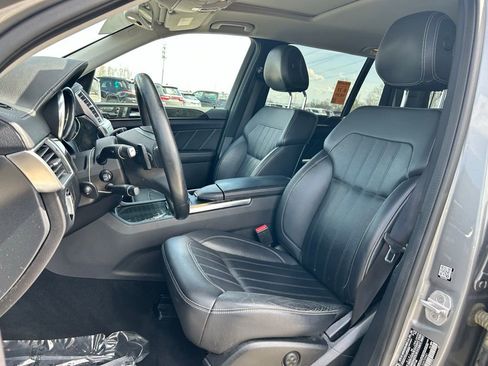 Used 2016 Mercedes-Benz GL 320 BlueTEC 4MATIC image 12