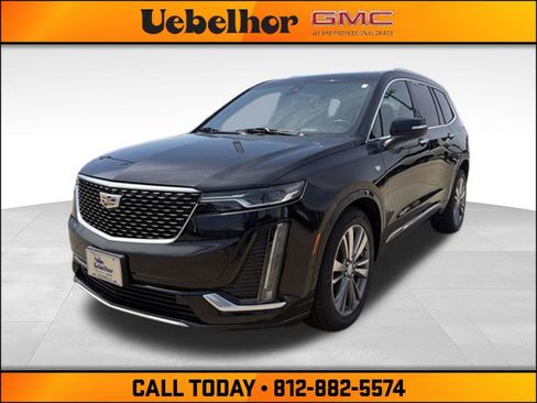 Used 2020 Cadillac XT6 Premium Luxury AWD/4WD image 17